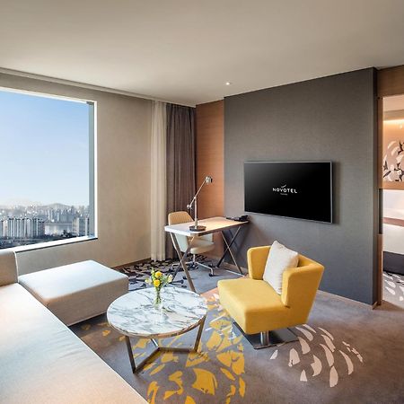 Novotel Suites Ambassador Seoul Yongsan Eksteriør billede
