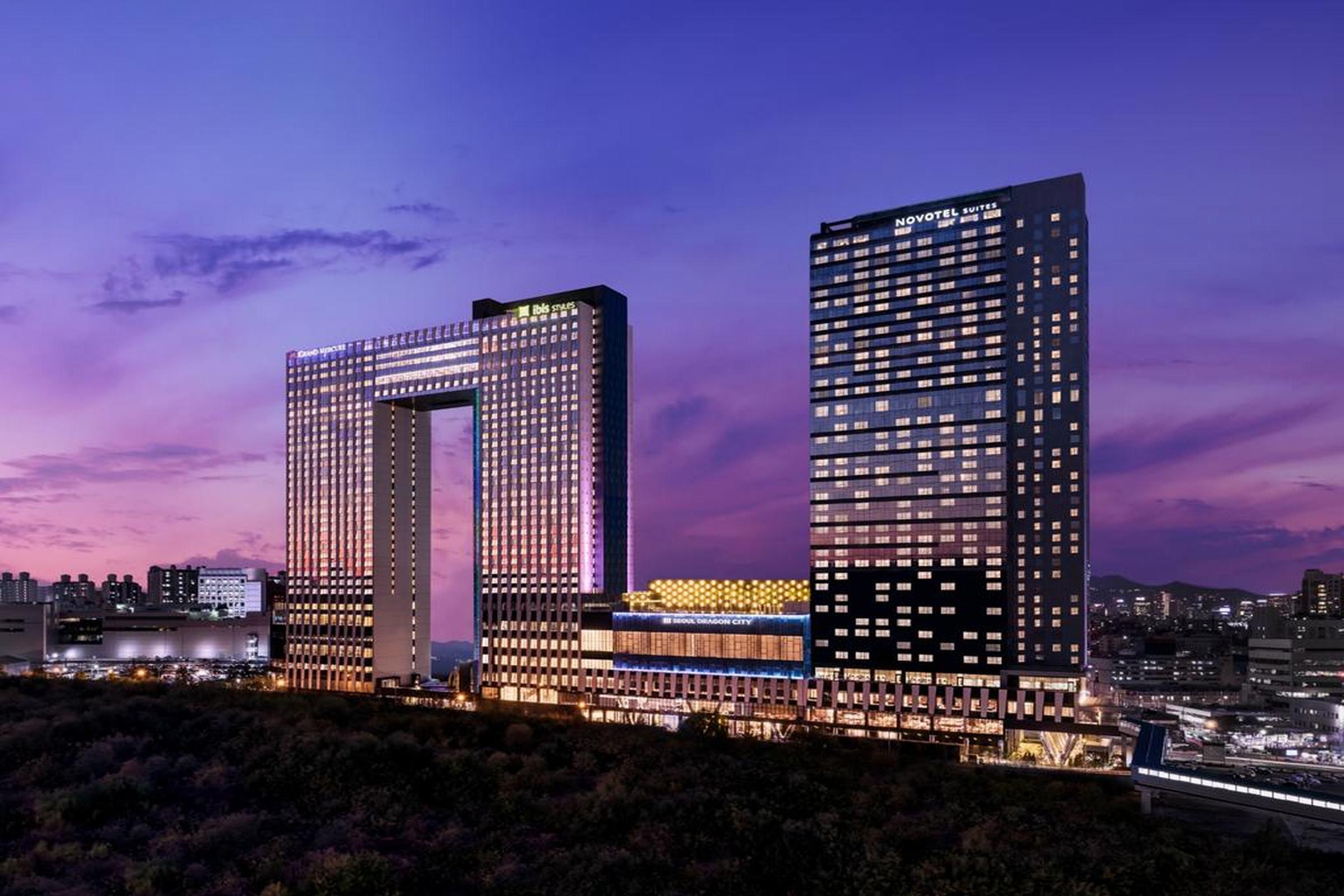 Novotel Suites Ambassador Seoul Yongsan Eksteriør billede