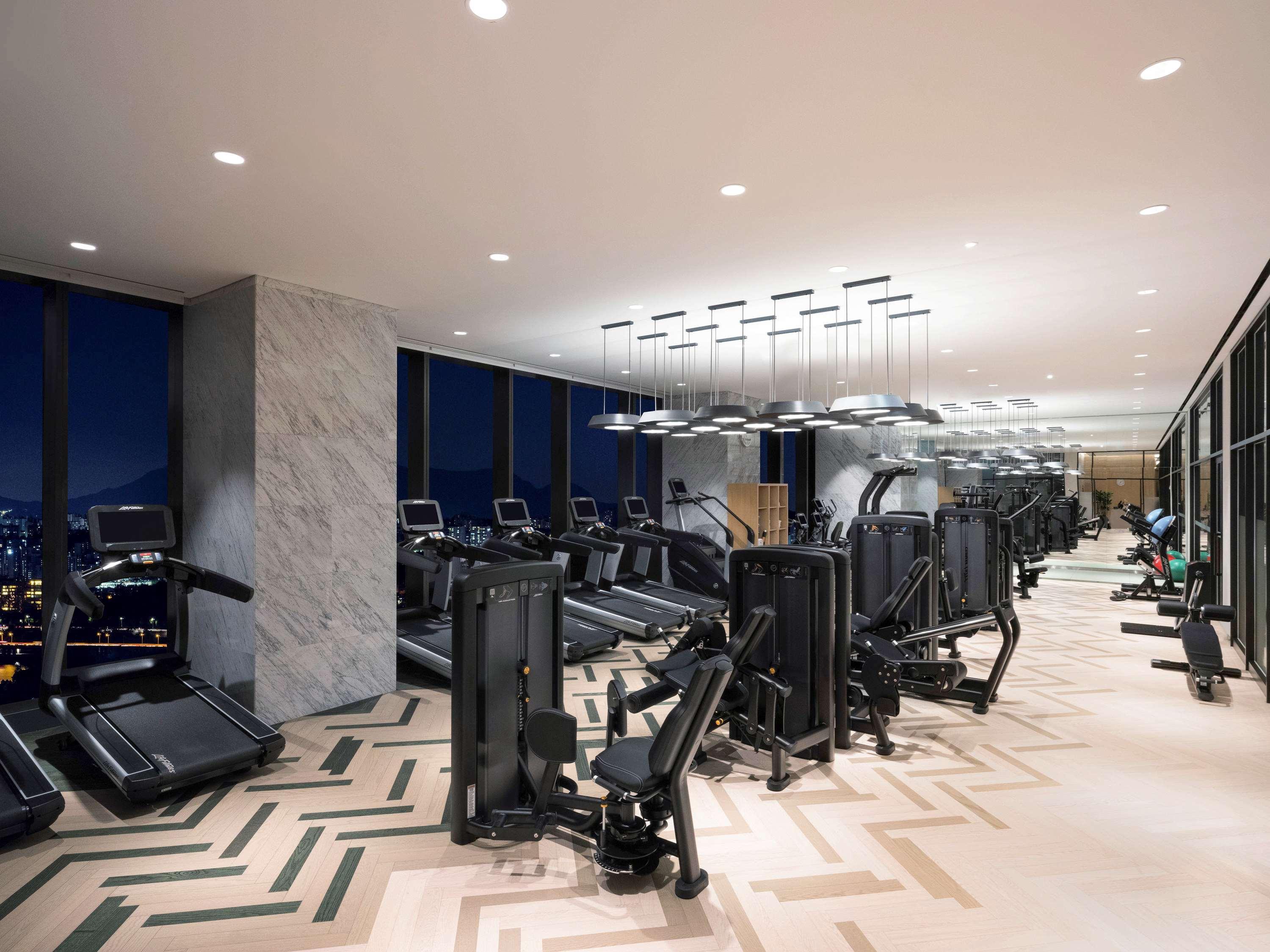 Novotel Suites Ambassador Seoul Yongsan Eksteriør billede